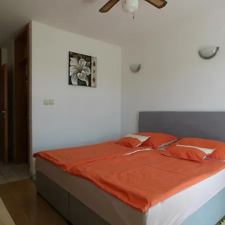 Appartement Judith Tisno